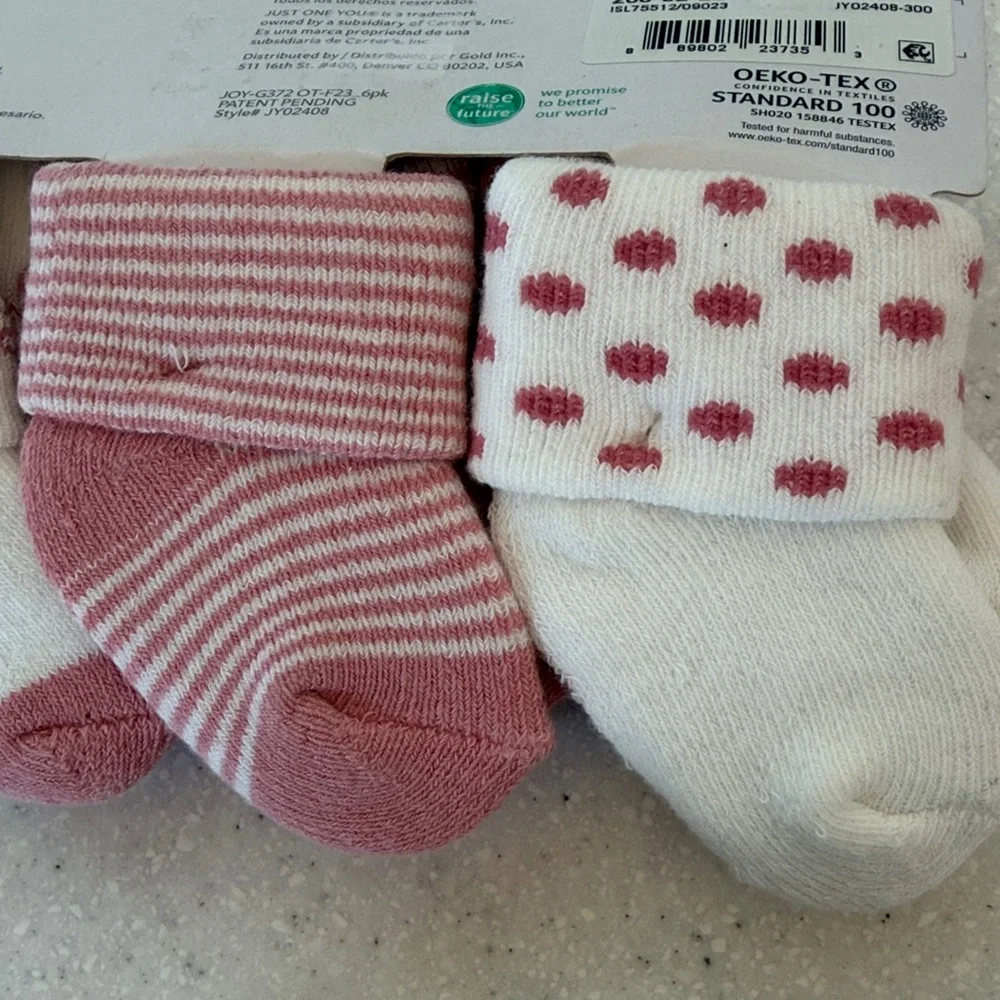 NEW Carter's Pink / Peach and White Baby Socks - 6 Pack. 0-3m